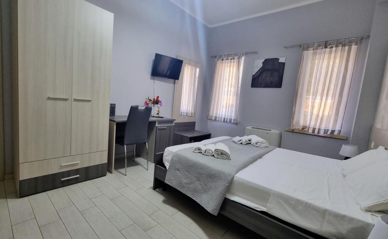 Residenza Atena โตรเปอา ภายนอก รูปภาพ