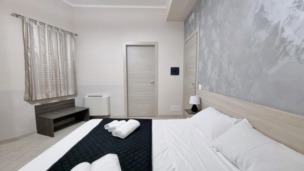 Residenza Atena โตรเปอา ภายนอก รูปภาพ