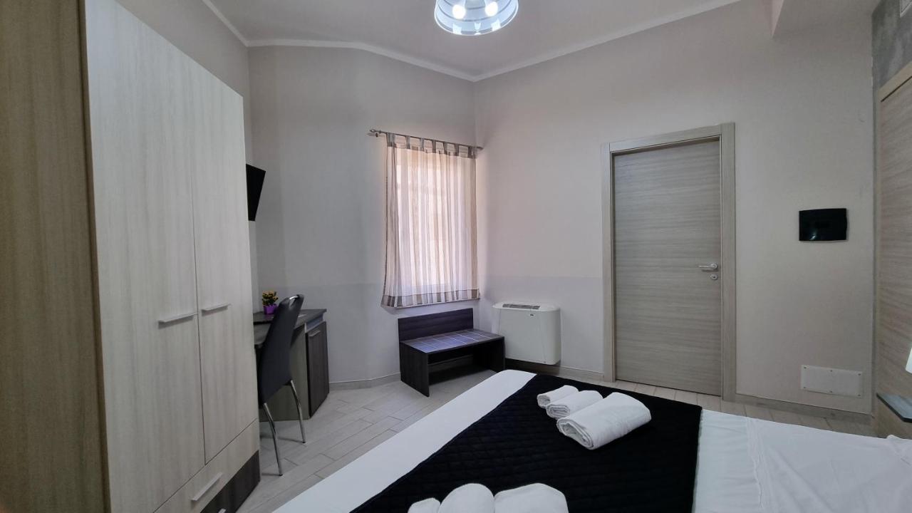 Residenza Atena โตรเปอา ภายนอก รูปภาพ