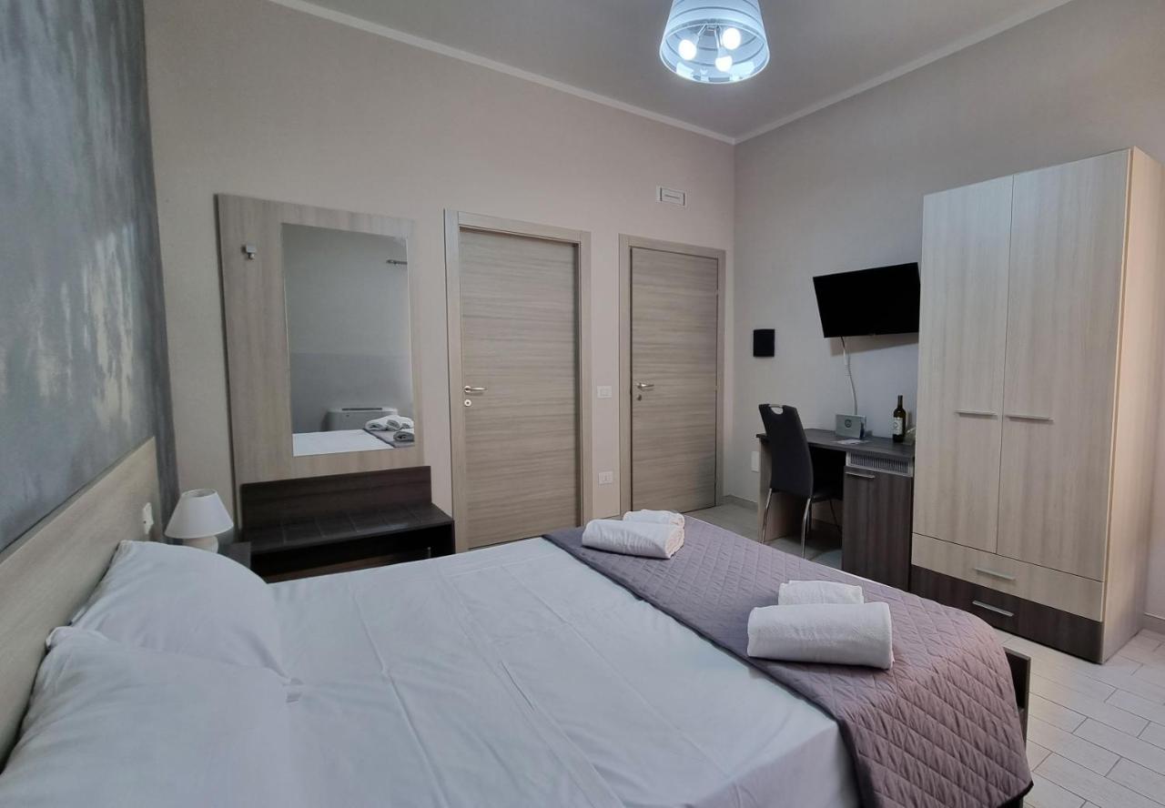 Residenza Atena โตรเปอา ภายนอก รูปภาพ