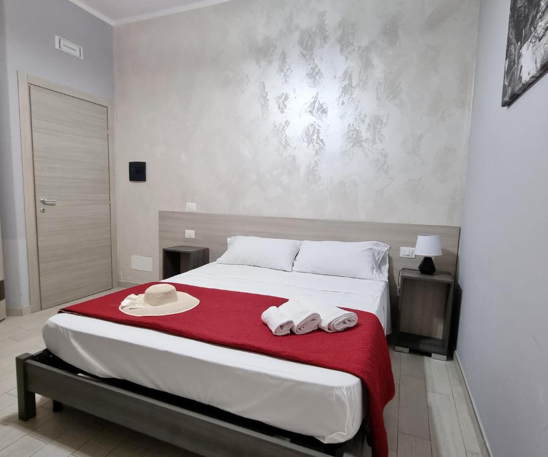 Residenza Atena โตรเปอา ภายนอก รูปภาพ