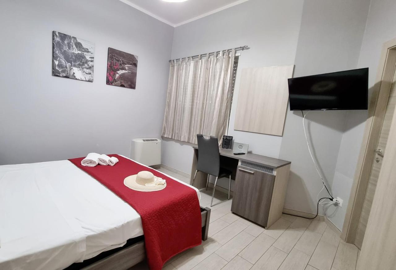 Residenza Atena โตรเปอา ภายนอก รูปภาพ