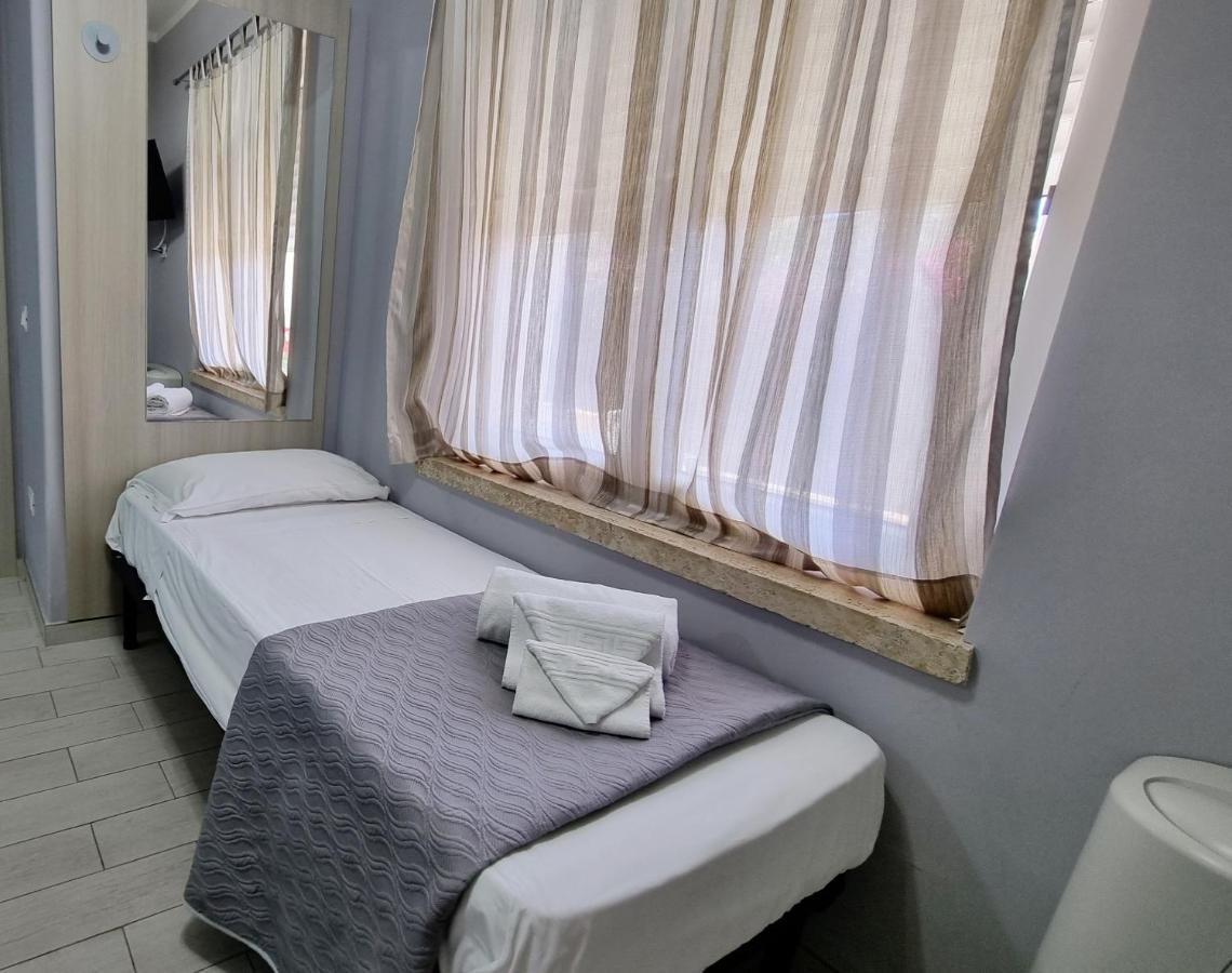 Residenza Atena โตรเปอา ภายนอก รูปภาพ