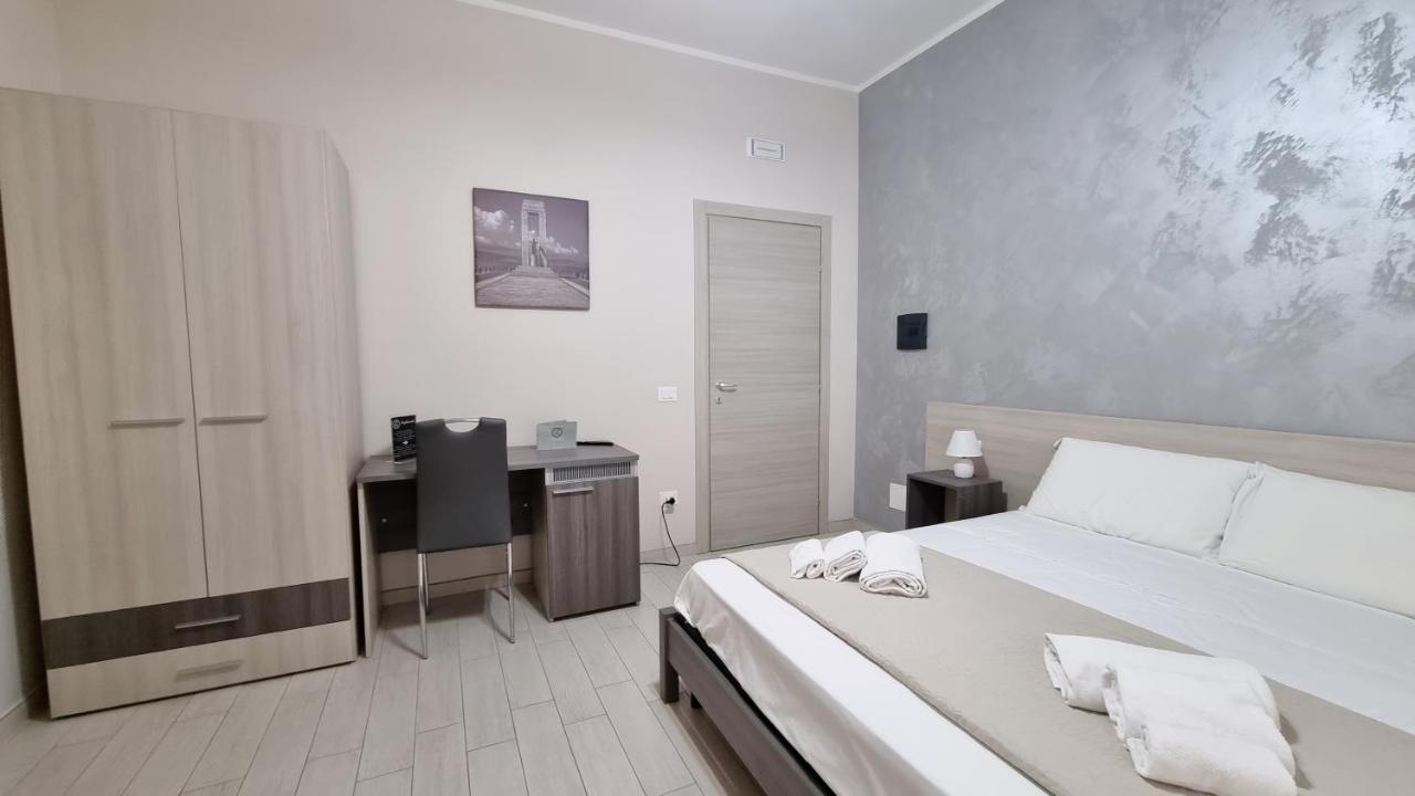 Residenza Atena โตรเปอา ภายนอก รูปภาพ