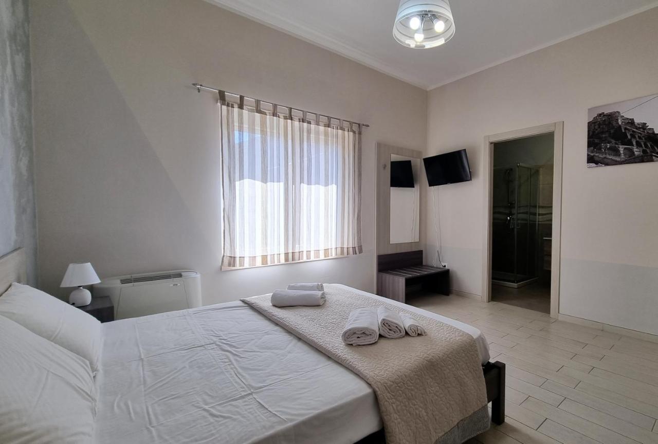 Residenza Atena โตรเปอา ภายนอก รูปภาพ
