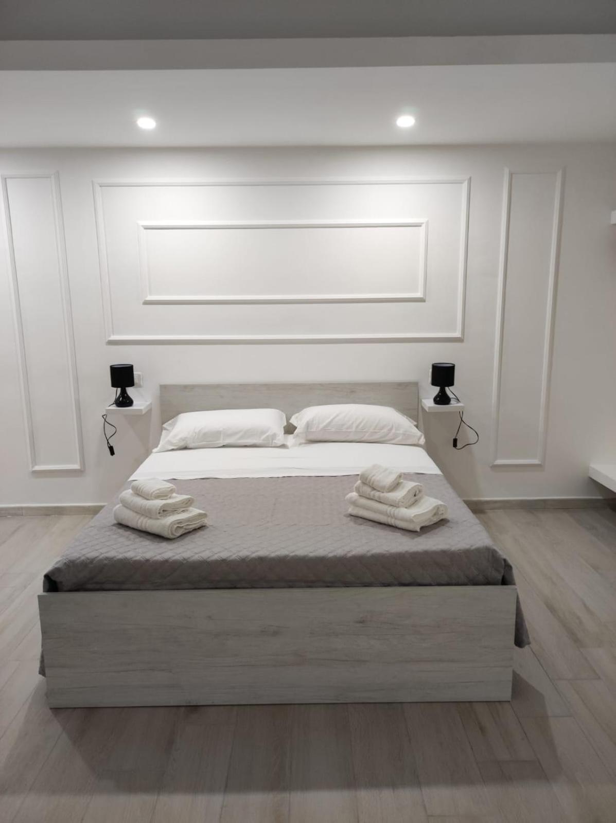 Residenza Atena โตรเปอา ภายนอก รูปภาพ